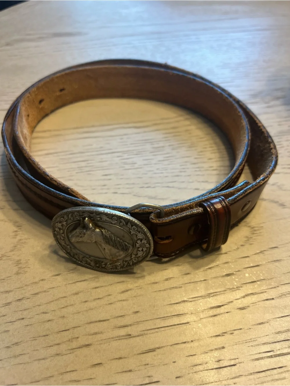 Leather Belt & Buckle Small 1985 Horse Head Oval USA By Siskiyou Company 38/95